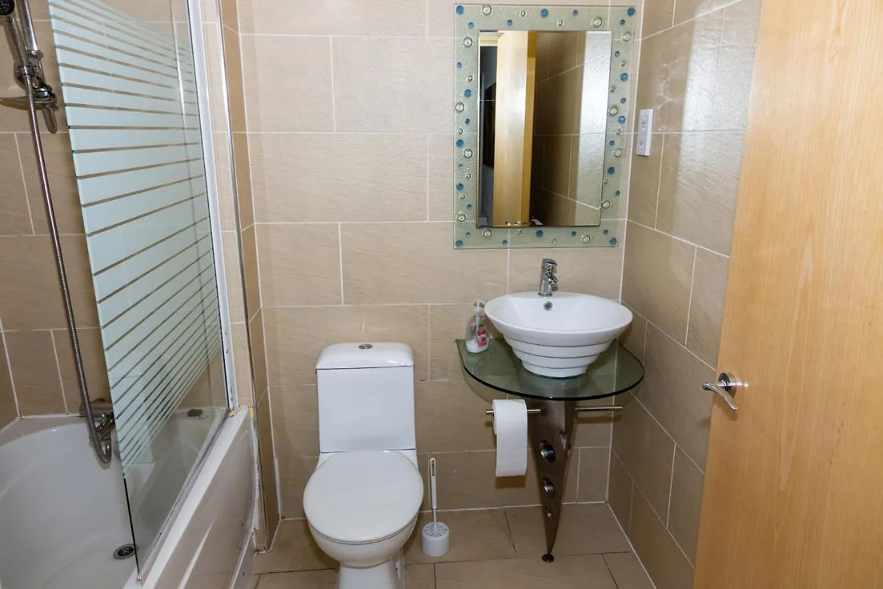 ניוקאסל Alexander Apartments Riverside